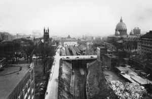 #Fridayhorror18 – La mafia nel barile