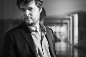 Elektra di Richard Strauss in scena al Teatro di San Carlo Juraj Valcuha_portret_2016_55 light