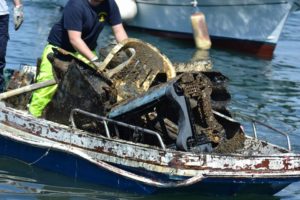 Ecco i risultati della pulizia dei fondali di Portici pulizia dei fondali portici