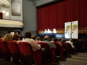 Il Teatro Stabile di Napoli presenta la nuova Stagione Teatrale Il Teatro Stabile di Napoli presenta la nuova Stagione Teatrale