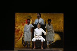 Al Teatro Mercadante in scena Richard II di William Shakespeare