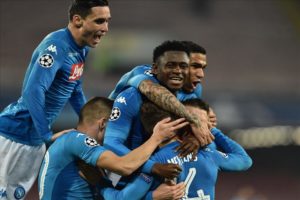 Calcio Napoli. Gli azzurri non mollano la Champions: 3-0 allo Shaktar