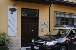 Vendita di patente di guida online per un importo di 750 euro. Truffatore denunciato dai Carabinieri di Andretta.