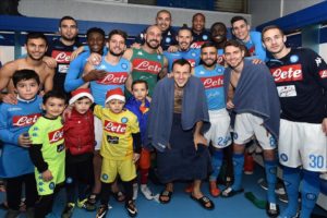 Calcio Napoli. Gli azzurri stendono la Samp 3-2. Hamsik: 116 gol