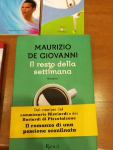 Maurizio de Giovanni e la Rizzoli citati per 'Violazione dei diritti d'Autori'