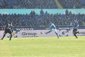 Calcio Napoli: Gli azzurri vincono a Bergamo con un gol di Mertens