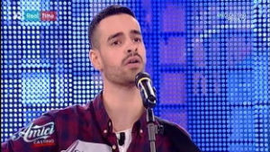 Amici 17, sospesi Vittorio, Filippo e Nicolas: puliranno le strade di Roma