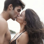 Oggi si festeggia la Giornata Internazionale del Bacio: ma quanto fa bene baciare?