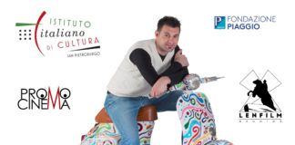 Vespa “Venice” un modello Vespa 50 del 1967 rivisitata in chiave Pop da Luca Moretto. Realizzata nel settembre del 2010, è stata esposta alla 54esima Biennale di Venezia ed è ospite del Museo Piaggio dal 2012.