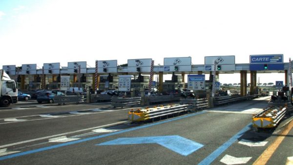 Pedaggio Tangenziale di Napoli: mezzi pesanti pagheranno 5 cent in più