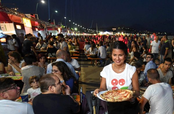 A Napoli ritorna il Pizza Village 2022 sul lungomare Caracciolo