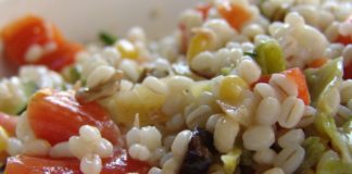 Estate a tavola: L'insalata di orzo perlato non può mancare. Preparazione e proprietà