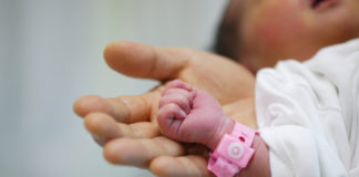 Avellino, diventa mamma a 51 anni nel giorno del suo compleanno