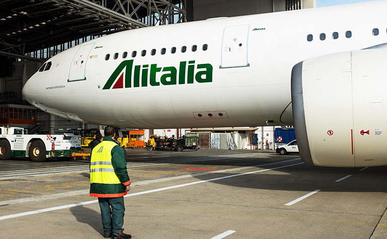 Emergenza Coronavirus: Aereo Alitalia bloccato a Mauritius con 224 italiani a bordo