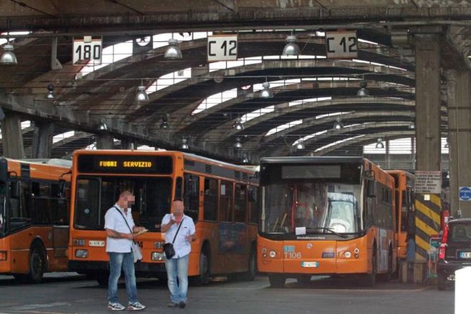 Anm Napoli dipendenti dichiarati inidonei tornano a guidare i bus