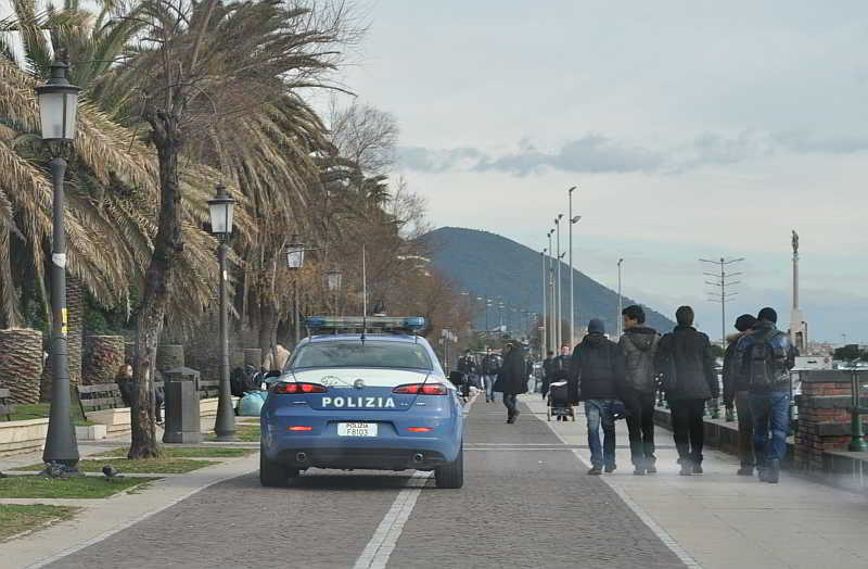 Cronaca di Salerno. Un ragazza tenta il suicidio. Salvata da Whatsapp