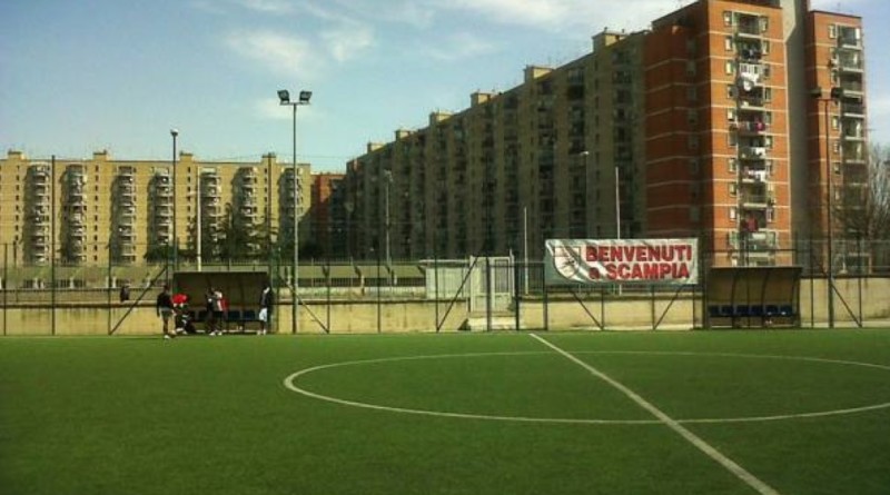 Comune di Napoli, inaugurazione campo di calcio a Scampia