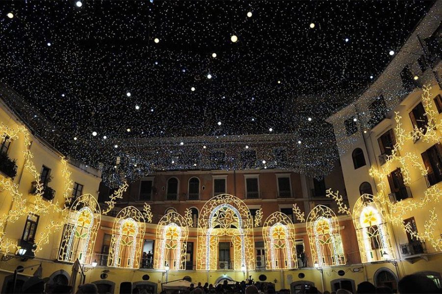 Luci d’artista, Salerno “brillerà” con i miti del mare