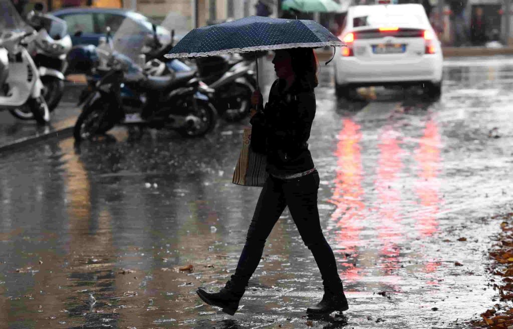 Meteo Campania: sole fino a giovedì. Nel weekend piogge e freddo