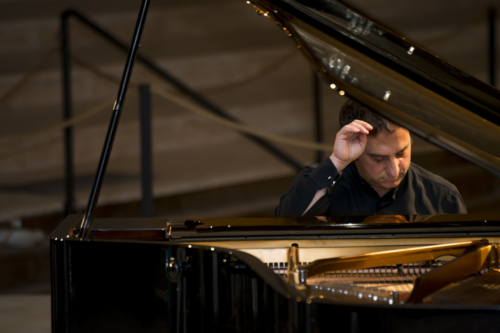 Il pianista Costantino Catena ospite dell'Associazione Scarlatti