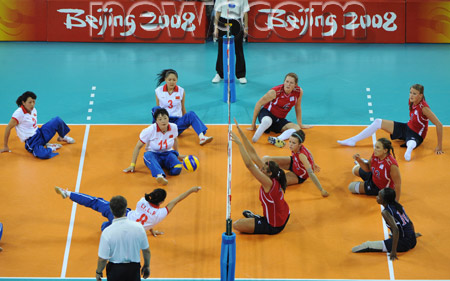 Sitting Volley al Pala Falcone di Pomigliano
