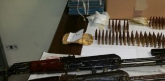 Cronaca di Napoli. Ponticelli, la polizia sequestra un arsenale in casa