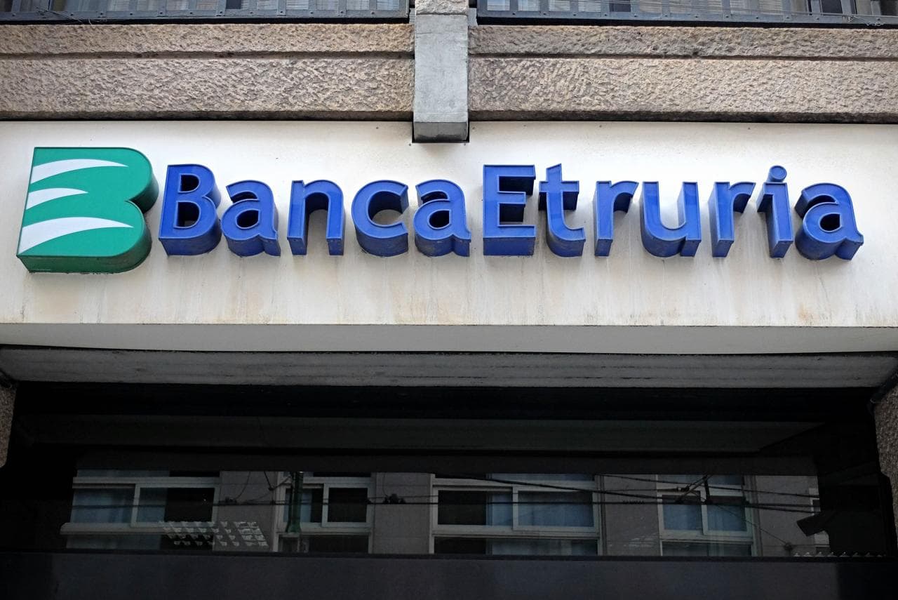 Banca Etruria, PM Rossi si difende: “Mai omesso informazioni su indagini”