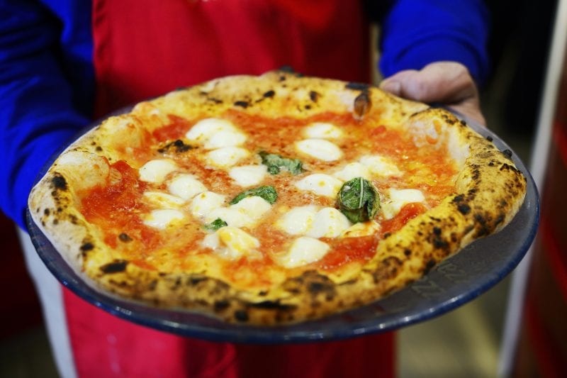 Napoli, Festa del Pizzaiolo: la pizza dedicata a Sant'Antuono