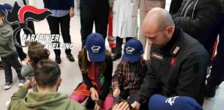 Solofra, unità cinofila dei Carabinieri in festa per i bimbi dell'ospedale Landolfi