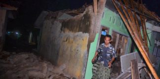 Terremoto in Indonesia, morti e palazzi crollati a Giava
