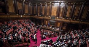 Legge di bilancio, salta abolizione vitalizi parlamentari