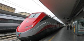 Al via l'esodo verso il Sud: sold out Frecce Milano-Napoli
