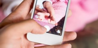 Foto sui social dei figli minorenni: 10mila euro di multa ai genitori