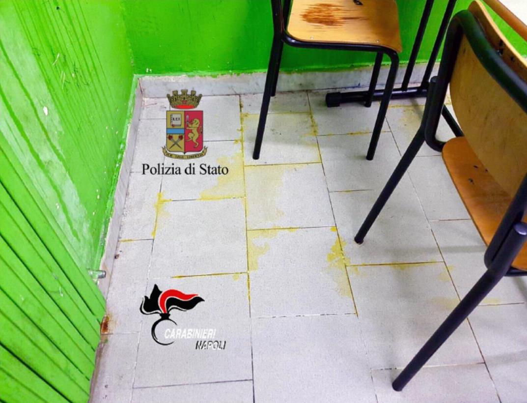 Cronaca di Napoli. Fuorigrotta, bloccati vandali in azione in una scuola