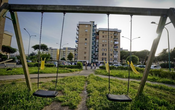 Cronaca di Napoli, Caivano: blitz anti-droga al Parco Verde