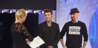 Anticipazioni C'è Posta per Te, ospiti Carlo Conti, J-ax e Fedez