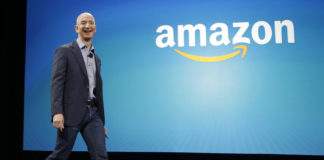 Forbes, Bezos è l'uomo più ricco del mondo. Ferrero primo in Italia