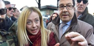 Berlusconi cancella le tappe al Sud. Venerdì non sarà a Napoli