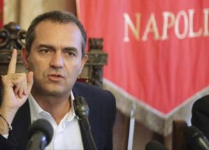 De Magistris: "E' un attacco alla città, ma Napoli non andrà in dissesto"