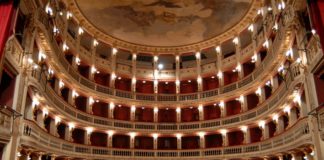 Claudio Vicentini presenta il libro "Storia della recitazione teatrale" al Ridotto del Mercadante
