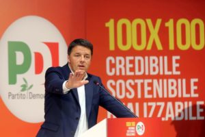 Renzi si dimette: "No a inciuci e no a segretari calati dall'alto"
