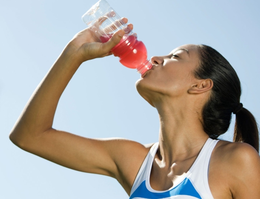 Energy drink, allarme per rischio di problemi cardiaci Energy drink, allarme per rischio di problemi cardiaci