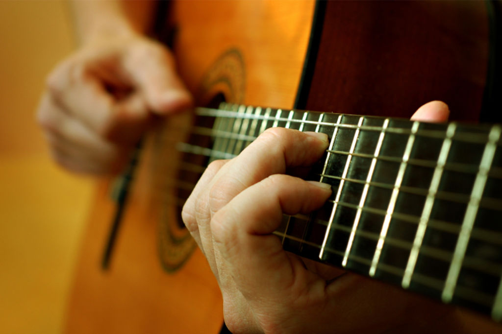 Tre grandi leggende della chitarra classica in concerto per la Scarlatti
