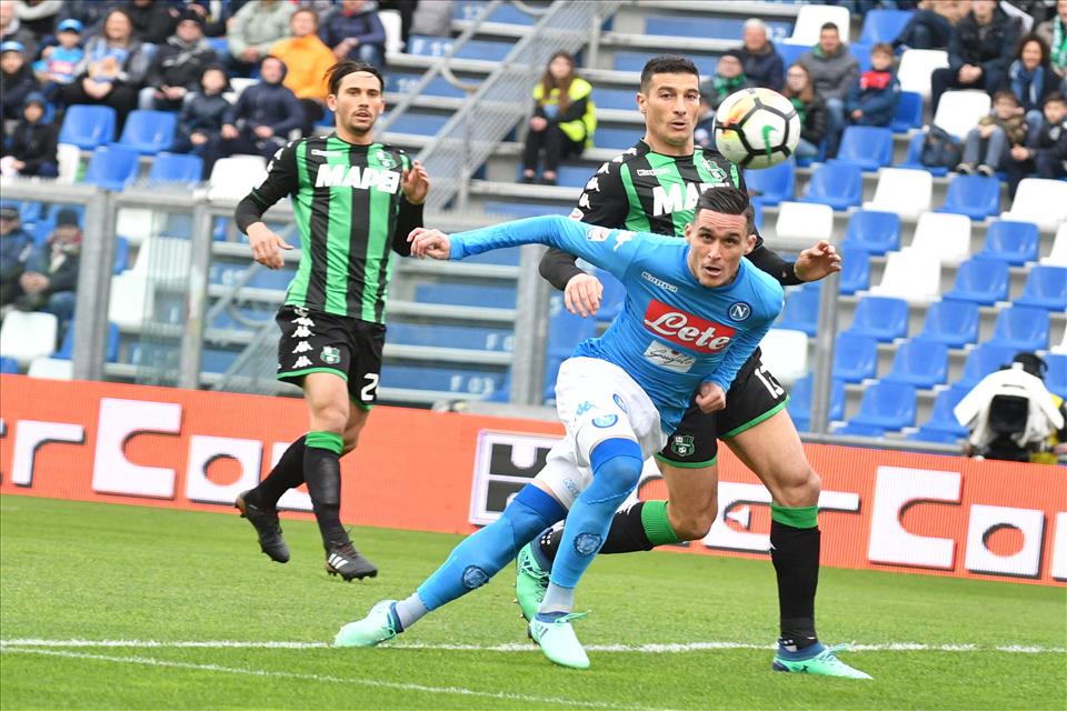 Calcio Napoli: brutto stop degli azzurri. Solo 1-1 col Sassuolo