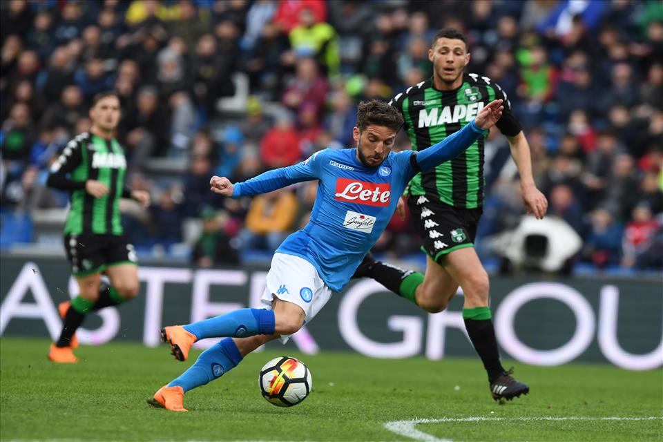 Calcio Napoli: brutto stop degli azzurri. Solo 1-1 col Sassuolo