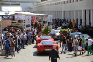 Torna Napoli Motorexperience: auto, moto, spettacolo e divertimento