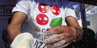 Napoli Pizza Village alla Borsa Mediterranea del Turismo