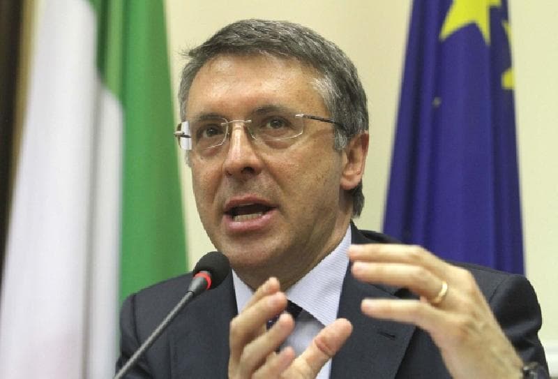 Raffaele Cantone: “La corruzione si è smaterializzata rispetto al denaro"