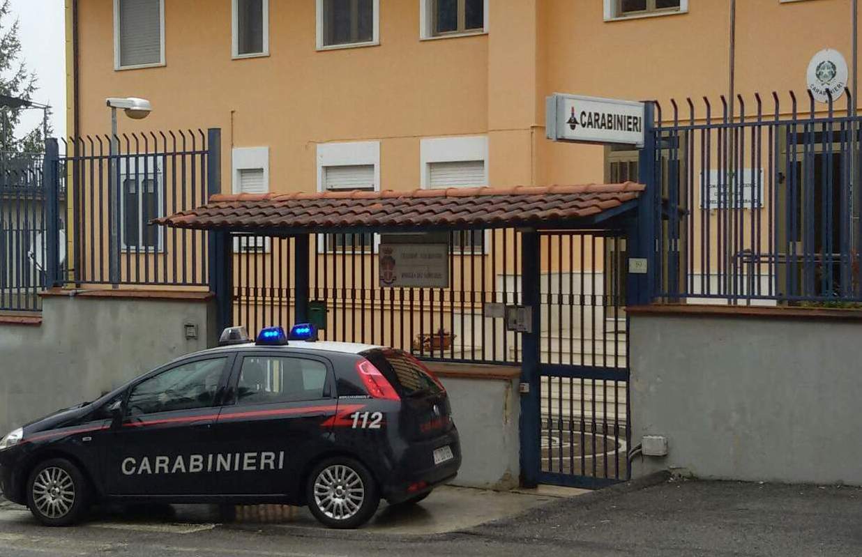 Avellino, truffa online: denunciate tre persone dai Carabinieri di Montella