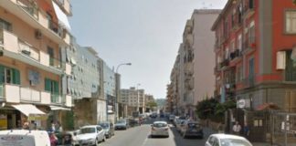 Napoli, Fuorigrotta: Caos traffico per voragine in via Diocleziano